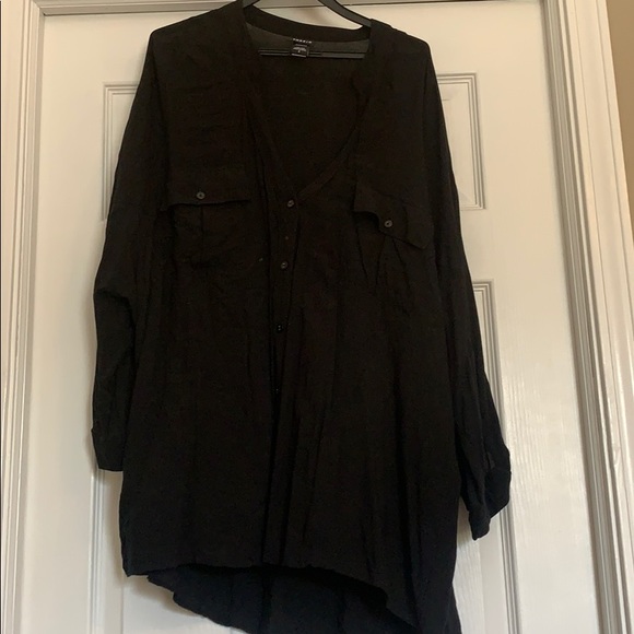 Black blouse - Picture 1 of 3